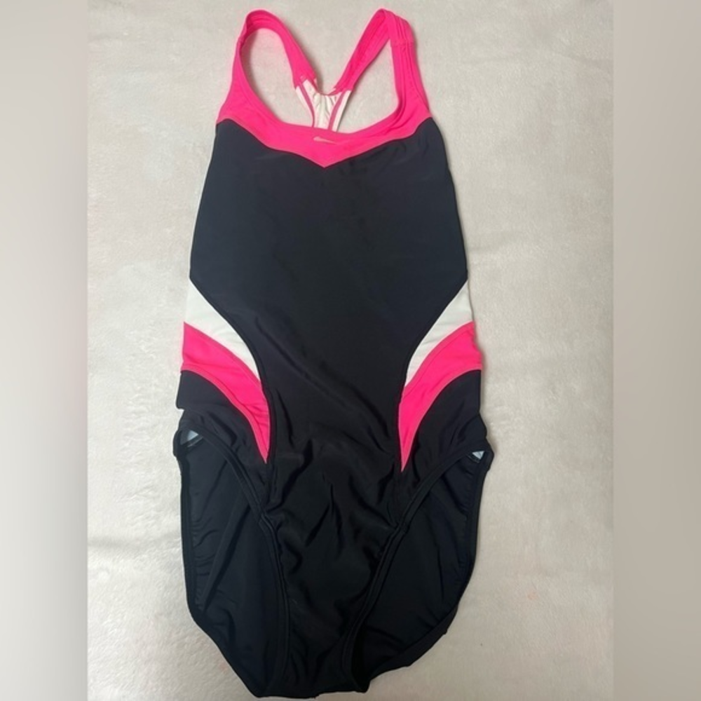 Nike‎ one piece swimsuit